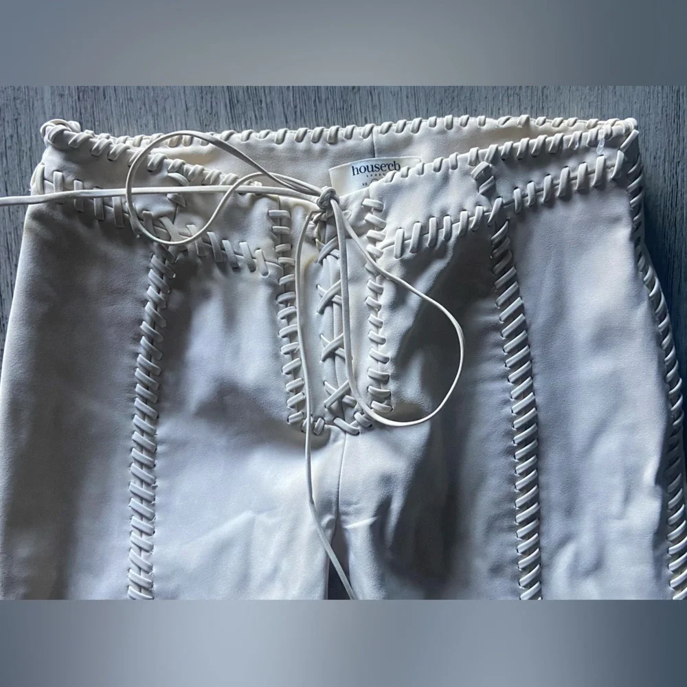 HOUSE OF CB 'Elliot' Cream Vegan Leather Lace Up Trousers~SMALL ~ - Picture 3 of 15